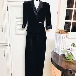 Black Velvet Long Skirt Set with Satin Trims Sz 4P